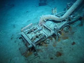 Quarterdeck depth charge rack - inverted on seabed